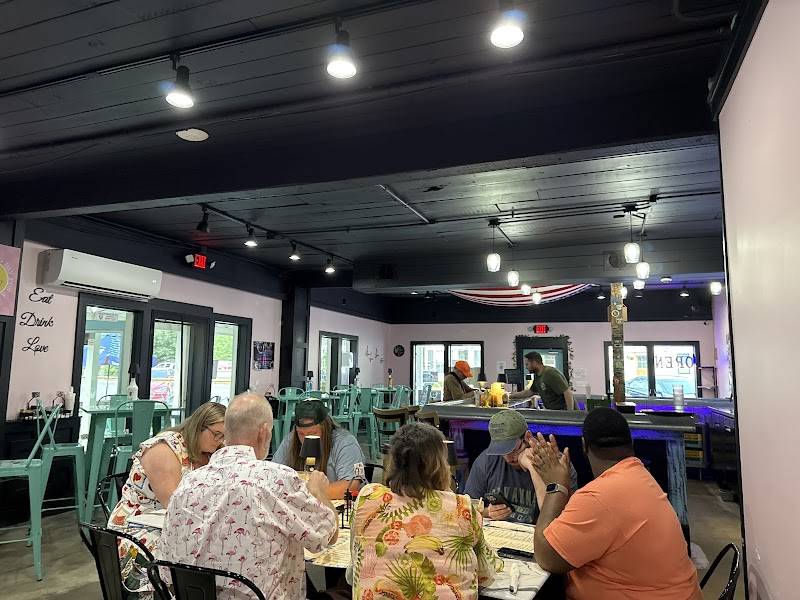 GG's Restaurant & Bar